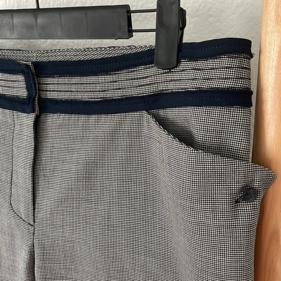 Z Spoke by Zac Posen Grey Button Pocket Business Capri Slacks 0026 - Picture 3 of 9